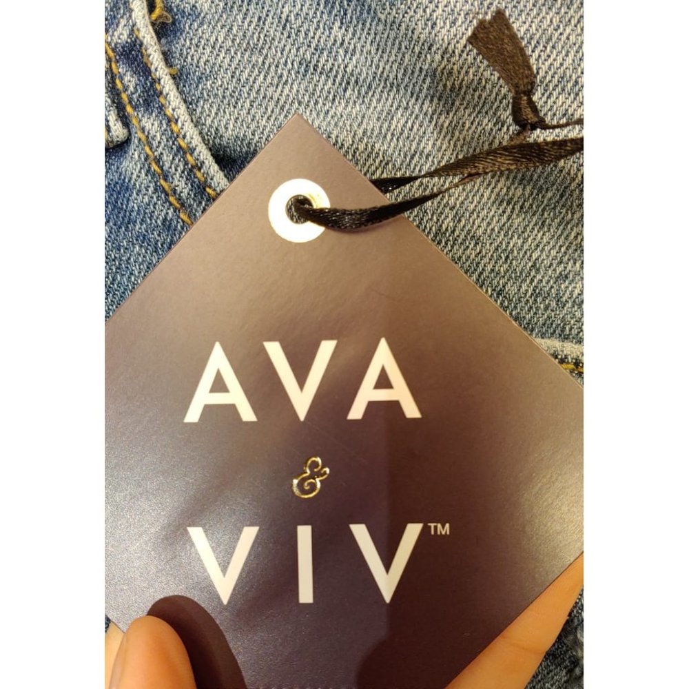 Ava & Viv Women Plus Size Destructed Midi Jean Shorts--Medium Wash - Picture 7 of 9